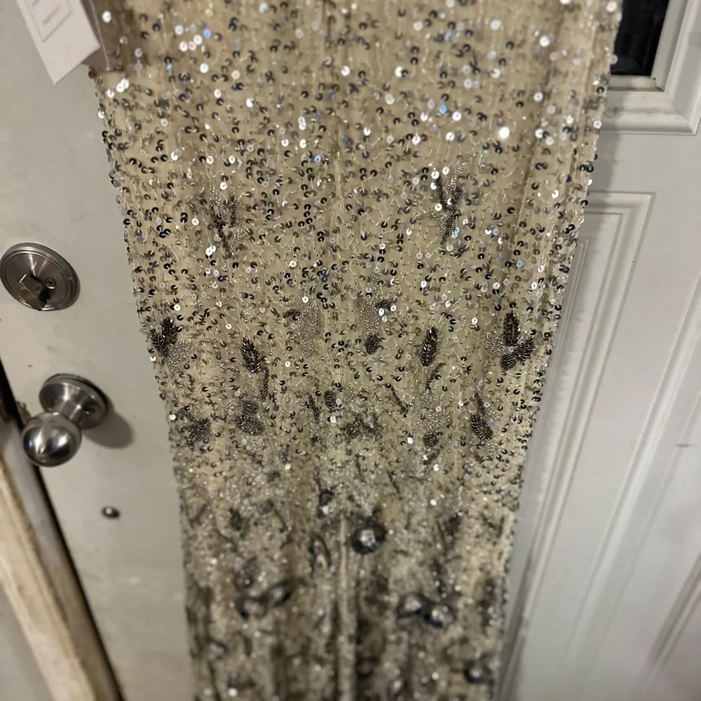Mac Duggal Silver Sequin Beaded Fitted Prom Dress - Picture 9 of 11